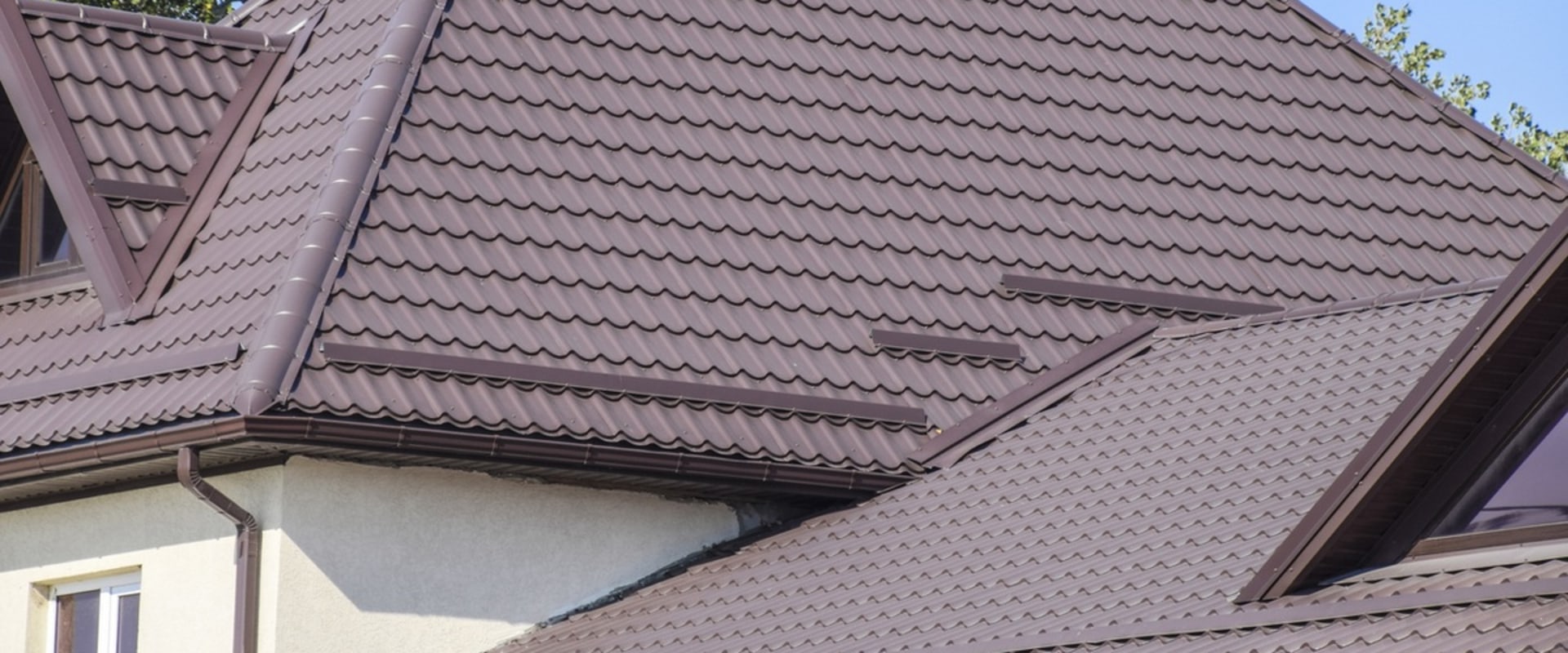 How Much Does It Cost to Replace an Entire Roof?